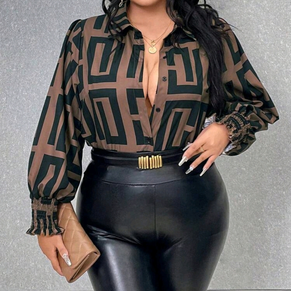 Plus Size Color Block Printed Shirt - Picture 3 of 10